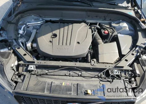 2024 Volvo Xc60 Plus из США, поврежденный, VIN YV4L12RL6R1757704